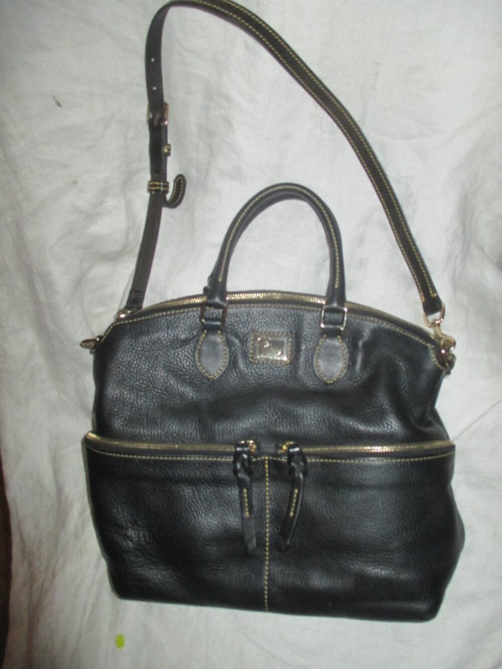 Dooney & Bourke Pebbled Black Satchel Zip, Detachable Crossbody Strap